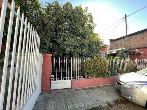 Casa Amplia En Ñuñoa 8d-3b, Con Subterraneo
