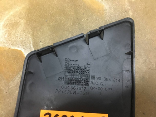 Cubierta Acabamiento Int Chevrolet Chevy C2 90388214 36316 (Usado)