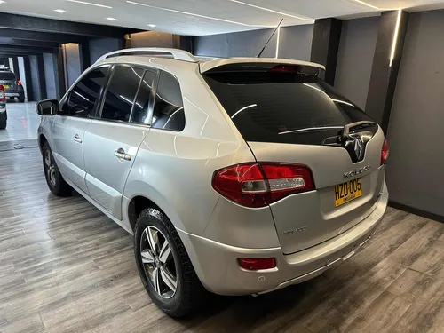 Renault Koleos 2.5 Dynamique Bose