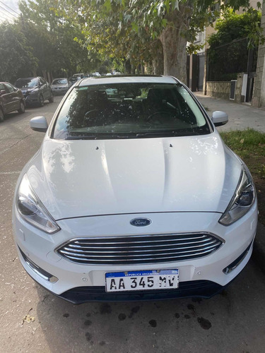 Ford Focus Titanium