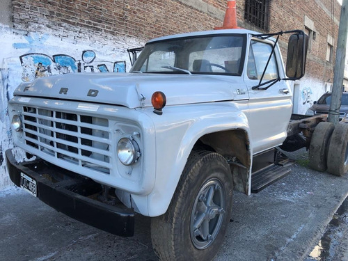 Camion Ford 7000