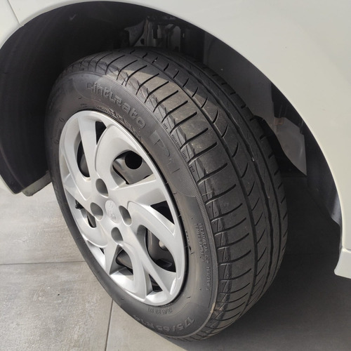 Imagem 14 de 15 de Fiat Mobi 1.0 Evo Flex Like. Manual 2019 Mobi 19 Completo