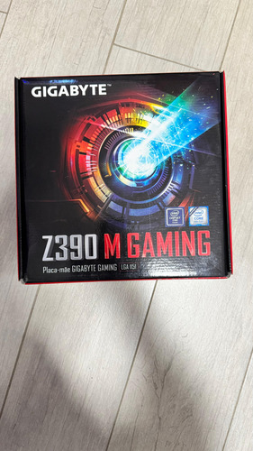 Placa-mãe Gigabyte Z390 M Gaming Lga 1151 Excelente Estado Preto
