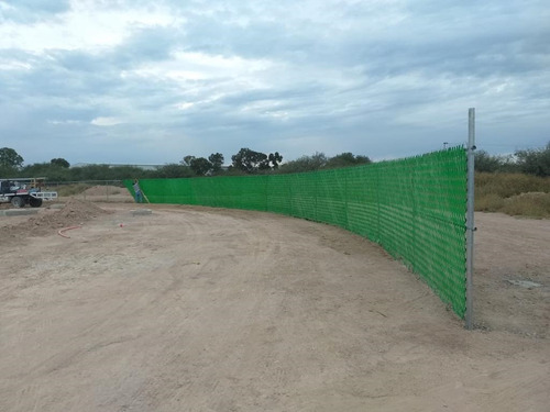 Malla Ciclónica Cal 13 1.75 M X 20 M Abertura 69x69 Mm