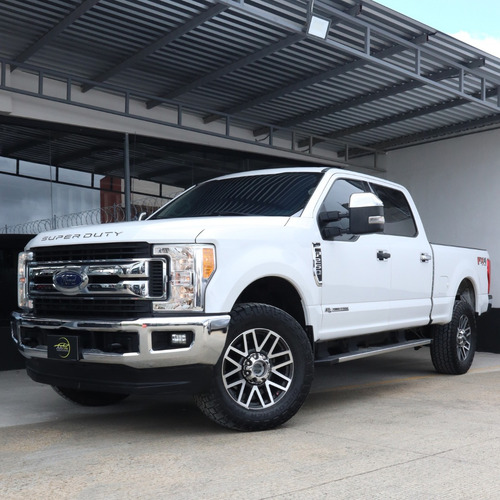Ford F-250 6.7l Super Duty Cab Dob Diesel 4x4 At