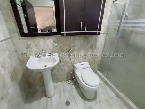 Imagen 7 de 21 de Preciosa Casa En Venta Urbanismo Privado Las Amazonas, Santa Rita 22-27838 Hc