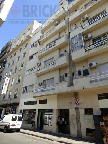 Imagen 25 de 26 de Semip En Montevideo Y Rivadavia - 47 M2 Apto Prof Bcon Todo Sol - Centro