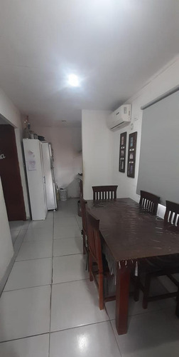 Casa En Venta - 3 Dormitorios 2 Baños - 108mts2 - San Carlos, La Plata