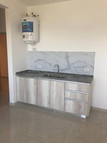 Imagen 4 de 8 de Departamento 2 Ambientes - Alquiler- Ituzaingo - Colectora