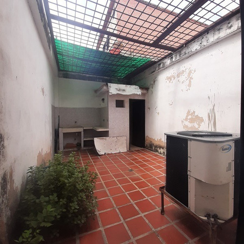 Imagen 2 de 4 de Local Comercial En Alquiler La Candelaria Valencia Carabobo