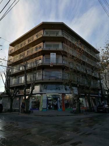 Imagen 1 de 3 de Hermoso 2 Amb. A Estrenar En Zona Centrica En Monte Grande
