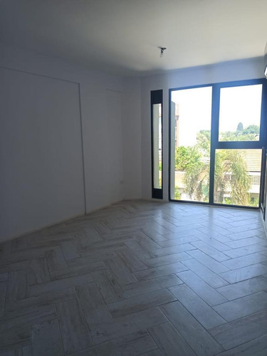 Imagen 2 de 12 de Departamento - Escobar