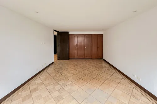 Apartamento En Arriendo/venta En El Chico. Cod A7495