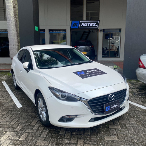 Mazda 3 2.0 Touring