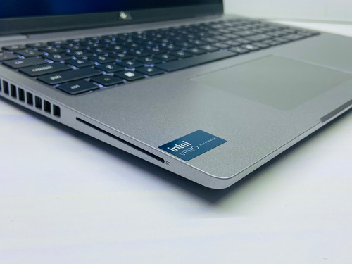 Nueva Dell Latitude 5550 Intel Core Ultra 5 135u Npu 8gb Plateado