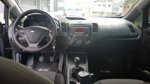 Imagen 8 de 9 de Kia Cerato Mec