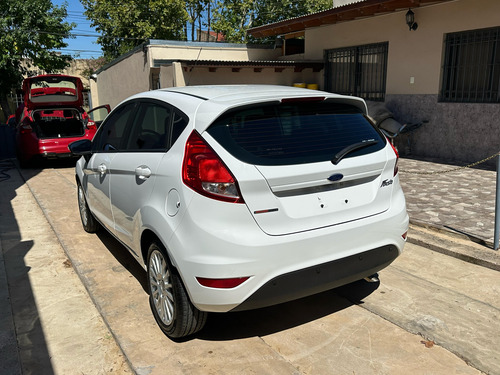 Ford Fiesta Kinetic 1.6 Se Powershift 120cv