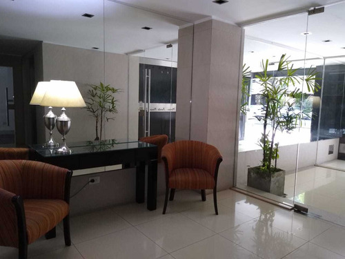 Imagen 4 de 12 de Monoambiente En Zona Plaza Moreno - Av. 13 E/ 54 Y 55