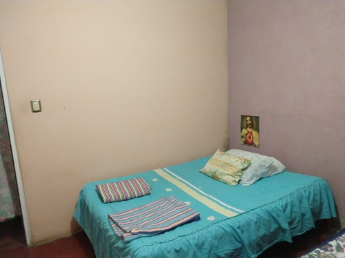 Imagen 9 de 12 de Casa Hogareña Con Accesibilidad A Varios Lugares