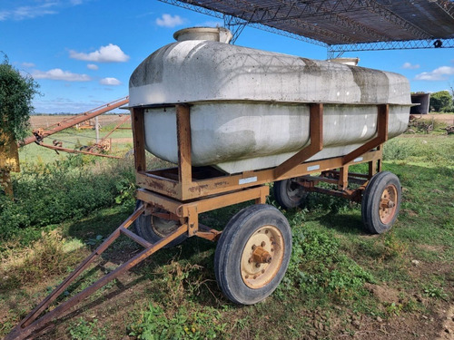 Imagen 5 de 7 de Tanque De Fibra Para Agua Potable/leche De 6000 Lts. Térmico