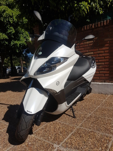 Benelli Zafferano 250 Scooter Financio Permuto Qr Motors