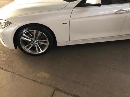 Imagen 5 de 11 de Bmw Serie 3 2.0 328i Sedán Sport 245cv 2013