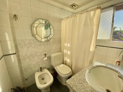 Casa 2 Pisos Alto Las Condes Las Tranqueras Avenida Kennedy
