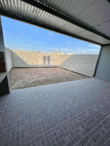 Imagen 8 de 11 de Vendo Duplex A Estrenar De 3 Dormitorios En Solares De Manantiales