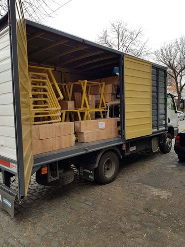 Imagen 2 de 10 de Mudanzas Fletes Peones Economicos Caba Y Gba T/c