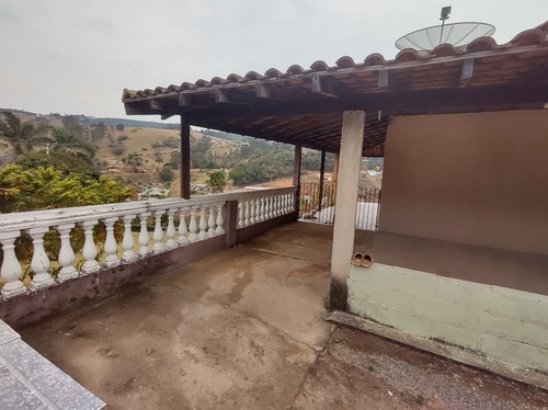 Imagem 20 de 30 de Ótima Chácara Com 02 Casas, 5 Dormitórios, Piscina, Pomar, Jardim, Perto Da Cidade, À Venda, 2790 M² Por R$ 600.000 - Rural - Pedra Bela/sp - Ch1041