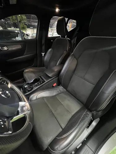 Volvo Xc40 T4 Fwd R Design Tp 2000 T Ct Cr 2019