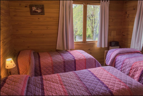 Complejo De 5 Cabañas Turísticas Con Pileta Climatizada - San Martin De Los Andes