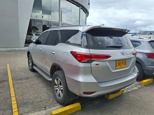 Toyota Fortuner 2.4 Street At 7As