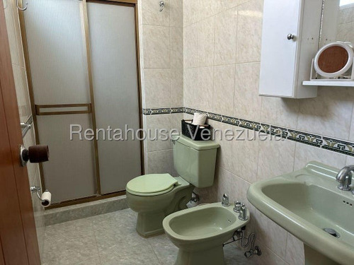 Apartamento Para Actualizar, En Venta Alto Prado, Mls #25-19004