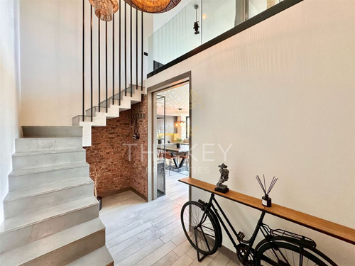 Departamento Duplex En Venta De 3 Dorm. En Vitacura
