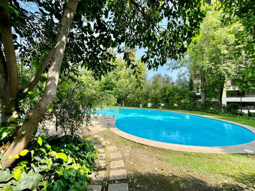 Encantador Departamento En Condominio Bosques De La Pirámide