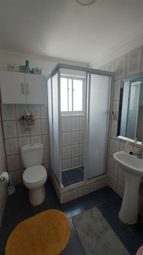 Casa En Arriendo De 2 Dorm. 2b 3e Canal Beagle Viña Del Mar