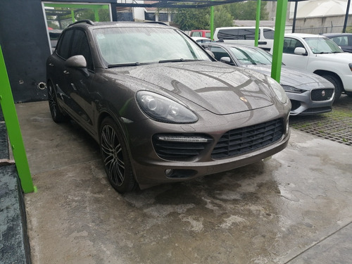 Imagen 4 de 15 de Porsche Cayenne 2012 4.8 V8 Tiptronic Turbo At