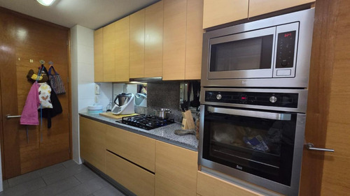 Tejada 4d+4b+4est+1bod+piso Bajo+piscinas+areas Verdes