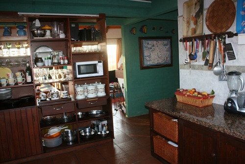 Imagen 12 de 21 de En Venta - Gran Casa En La Viuda A 50m De La Playa