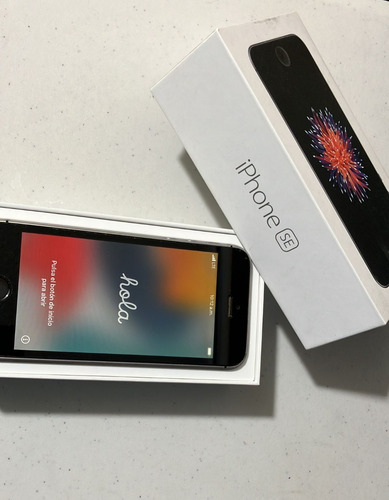 iPhone SE 32 Gb Gris Espacial (Usado)