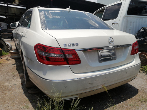 Imagen 1 de 10 de Mercedes E 250 Por Partes