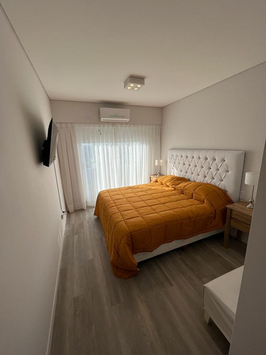 Boedo - Venta Departamento De 2 Ambientes Con Balcón, Apto Crédito