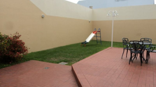 Casa En Venta En Mataderos