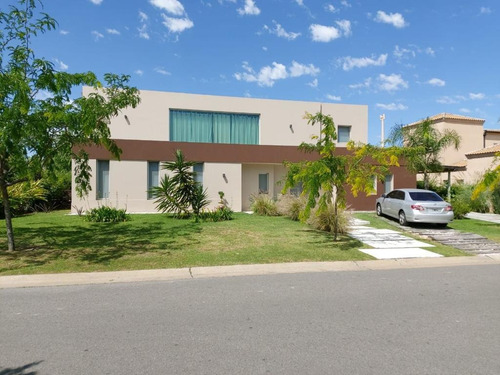Imagen 1 de 17 de Casa - El Encuentro