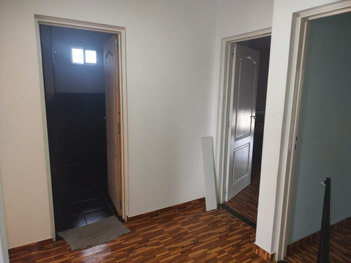 Ideal 2 Familias Casa En Venta 5 Ambientes Bernal