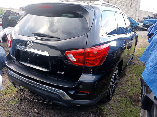 Nissan Pathfinder 3.5 Exclusive 4x4 Cvt