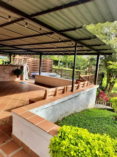 Vendo Acogedora Finca De 2.000 M² Para Descanso A 10 Minutos Titiribí