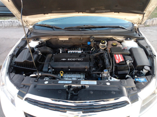 Imagen 8 de 13 de Cruze 1.8 Lt 2012 - Gnc