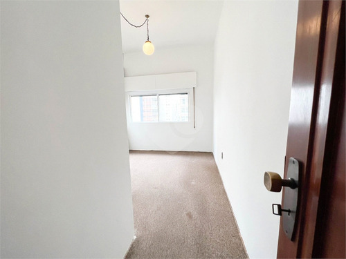 Imagem 18 de 30 de Apartamento A Venda No Itaim - Reo694338
